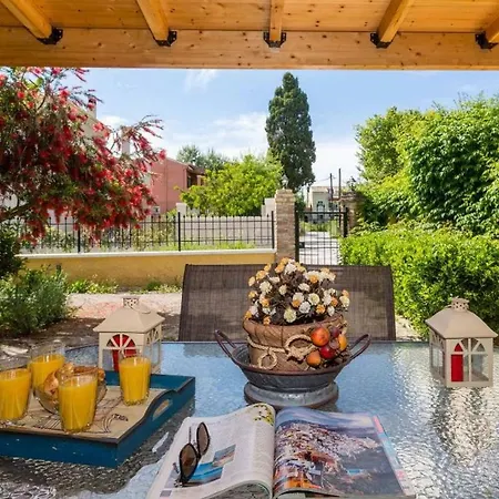 Maria's Countryside House *