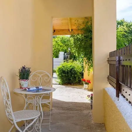 شقة Maria's Countryside House *